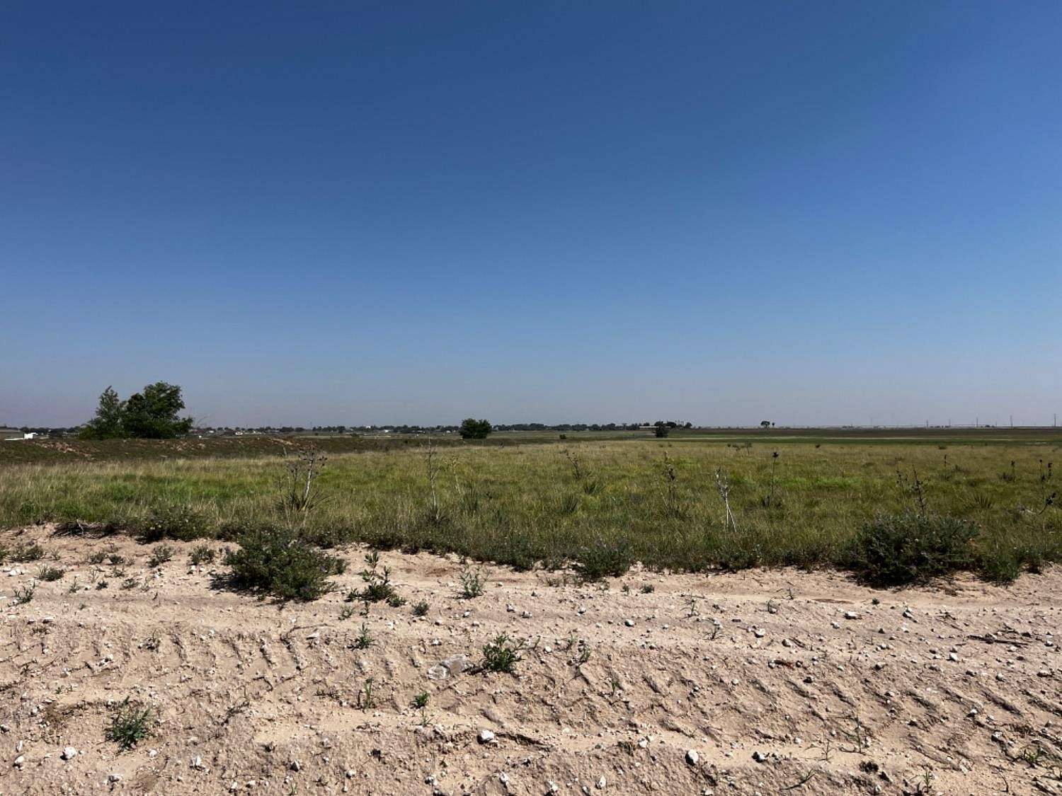 10 Acres of Land for Sale in Wolfforth, Texas