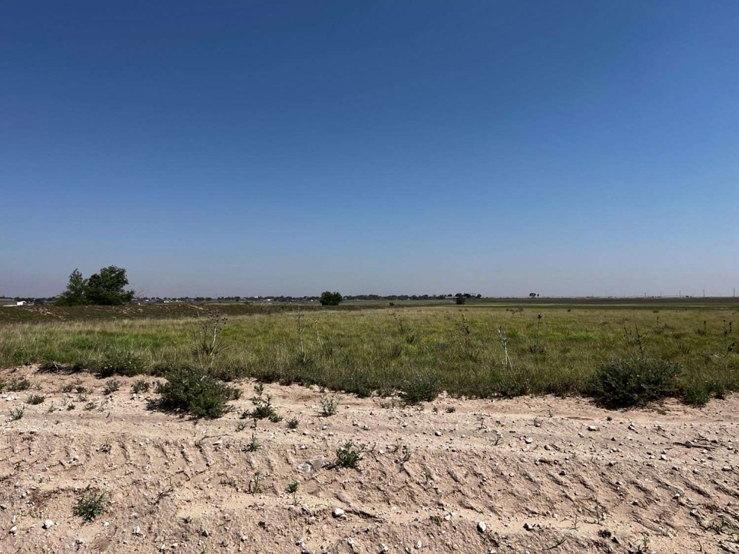 10 Acres of Land for Sale in Wolfforth, Texas