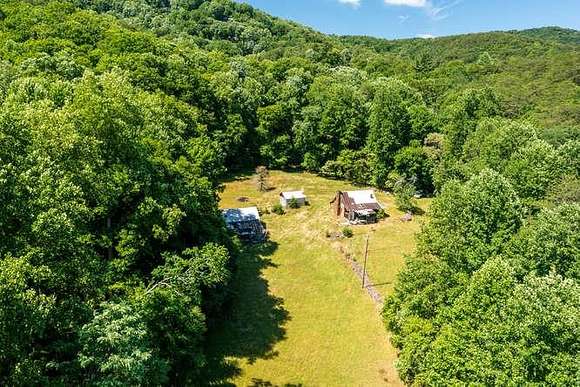 18.5 Acres of Land with Home for Sale in Blue Ridge, Georgia