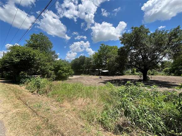 1.36 Acres of Land for Sale in Waxahachie, Texas