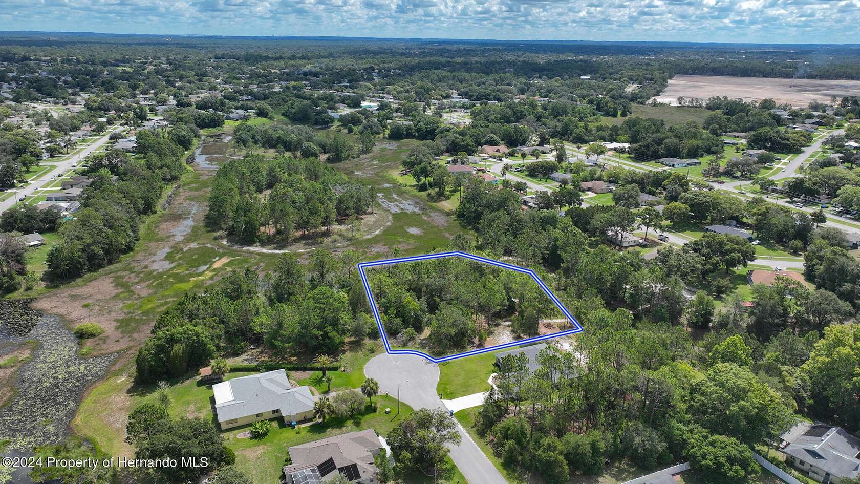 0.47 Acres of Residential Land for Sale in Spring Hill, Florida