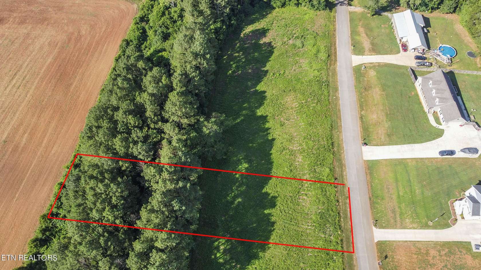 1.02 Acres of Residential Land for Sale in Sweetwater, Tennessee