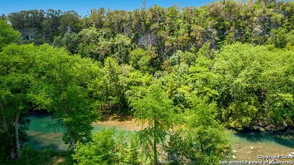 1.039 Acres of Residential Land for Sale in New Braunfels, Texas