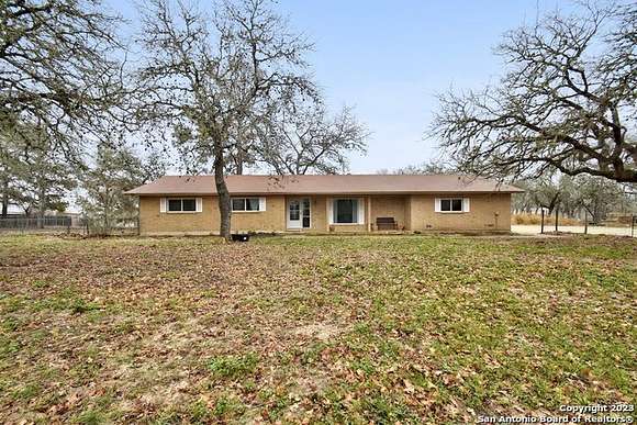 3.1 Acres of Residential Land with Home for Sale in Adkins, Texas