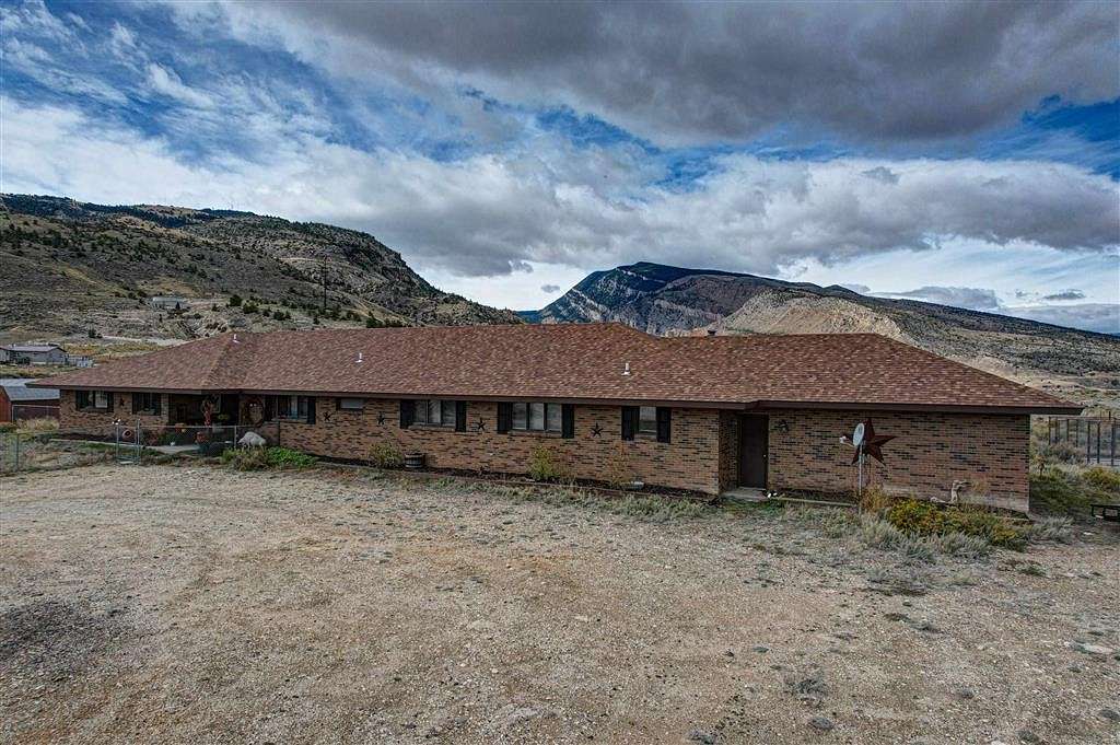 4.01 Acres of Residential Land with Home for Sale in Cody, Wyoming