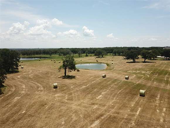 11 Acres of Improved Land for Sale in Collinsville, Texas