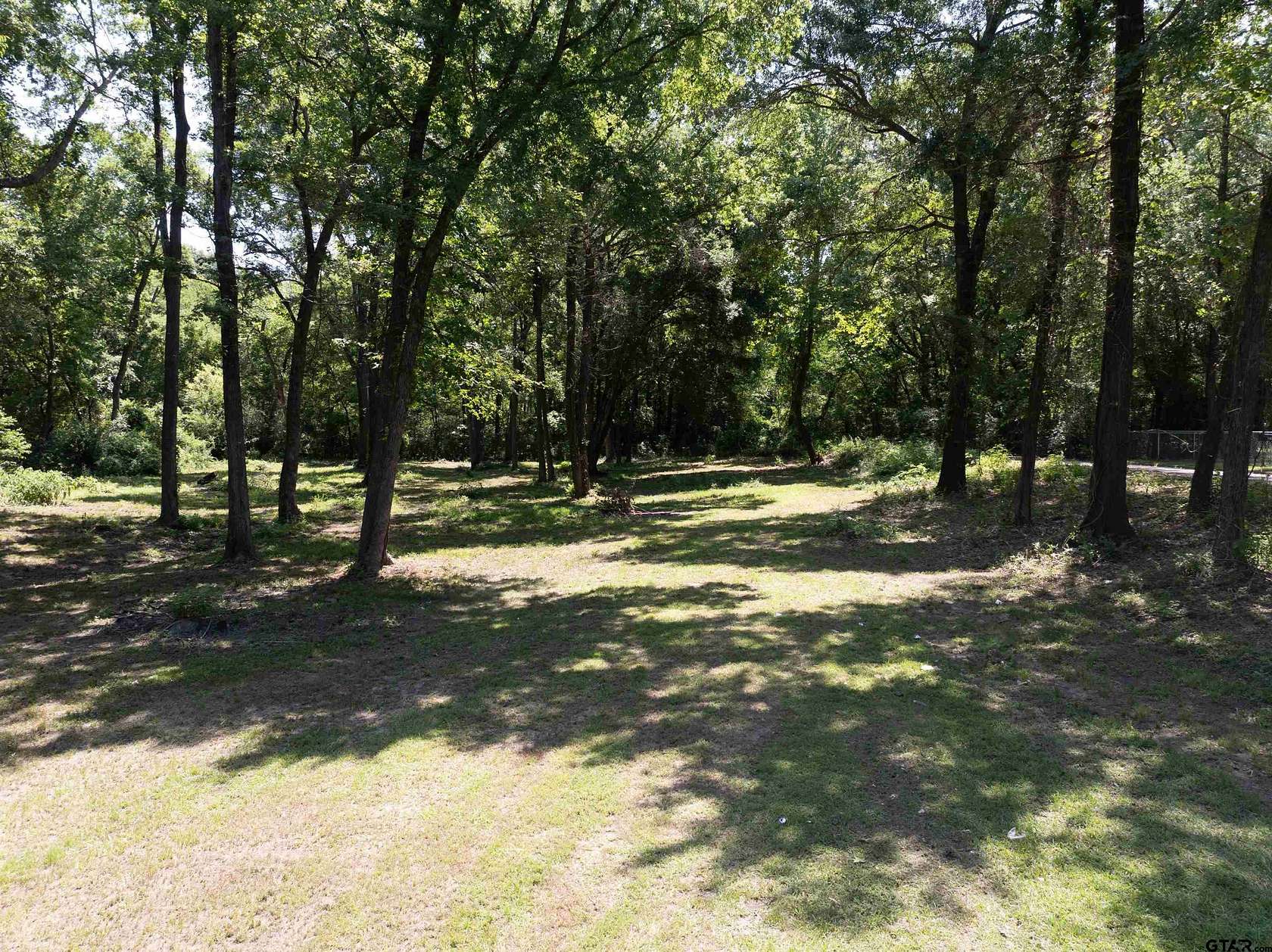 0.938 Acres of Residential Land for Sale in Mount Pleasant, Texas