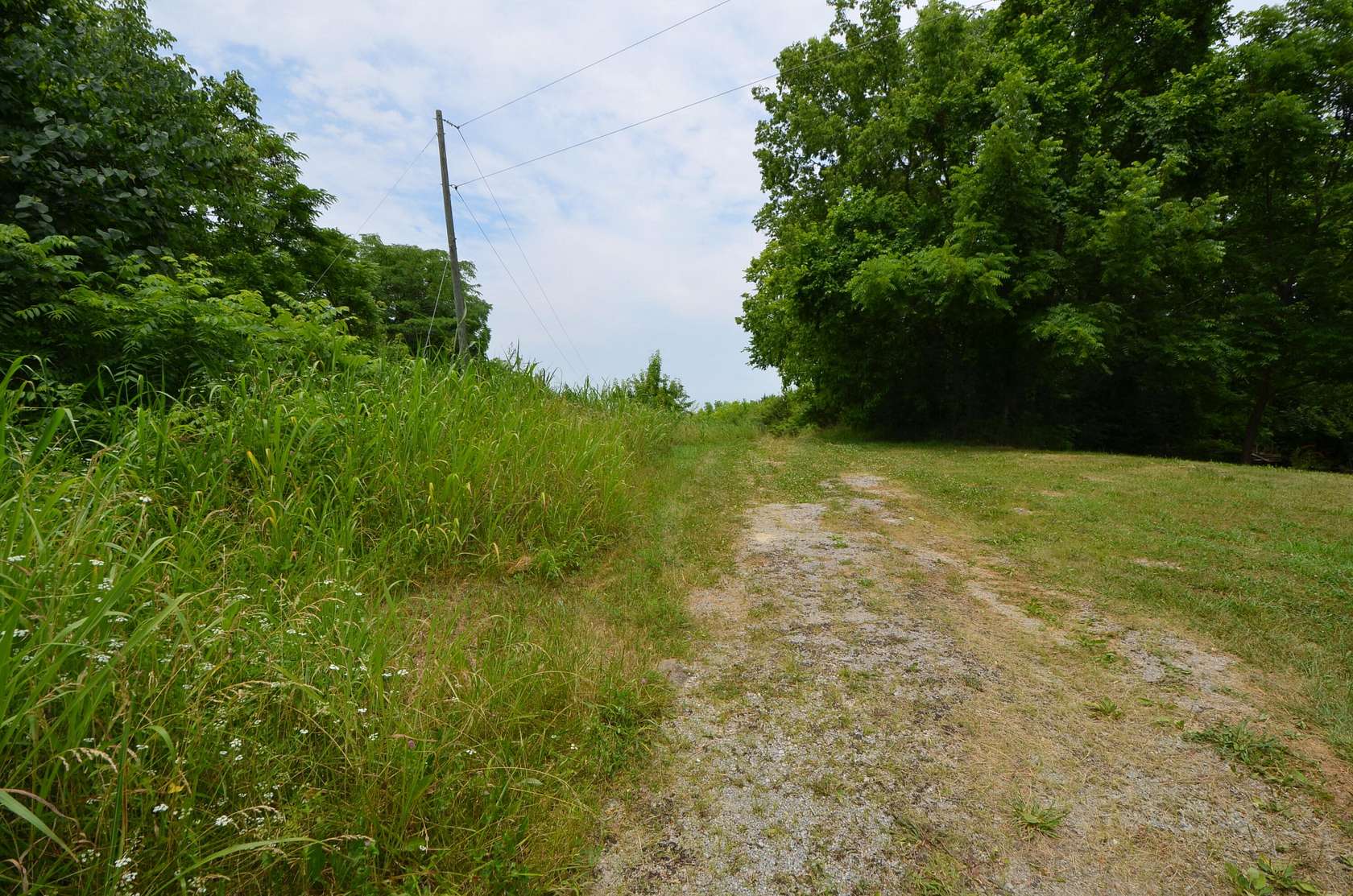 10 Acres of Residential Land for Sale in Harrodsburg, Kentucky