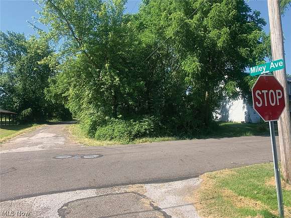 0.074 Acres of Land for Auction in Alliance, Ohio