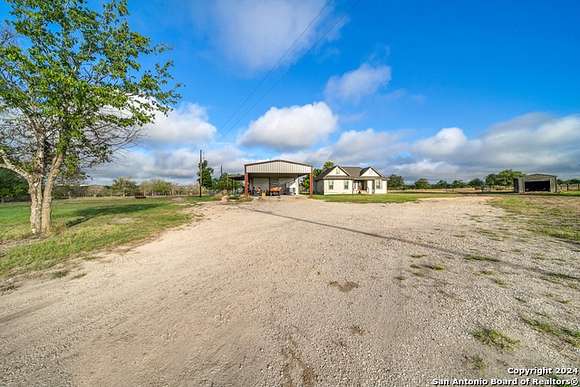 43 Acres of Agricultural Land with Home for Sale in Marion, Texas