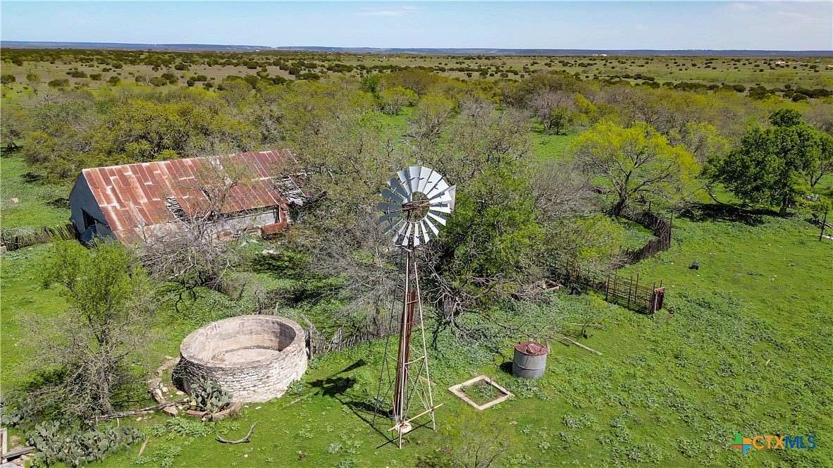 686 Acres of Recreational Land & Farm for Sale in Evant, Texas