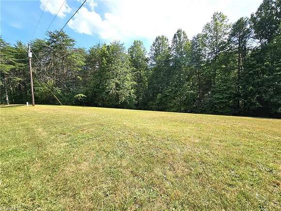 1.27 Acres of Residential Land for Sale in King, North Carolina