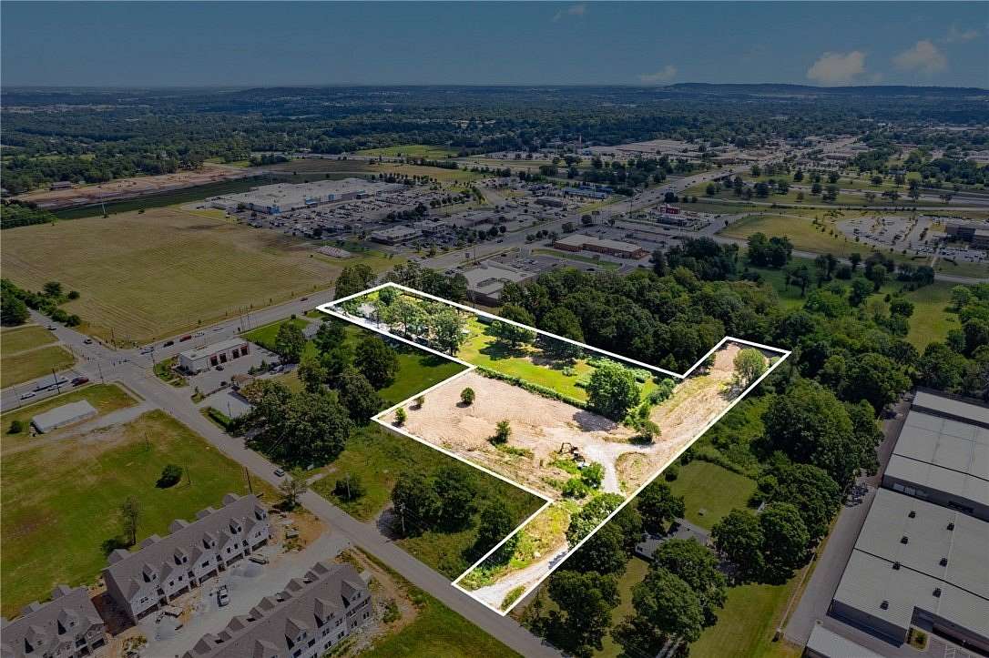 5 Acres of Land for Sale in Springdale, Arkansas