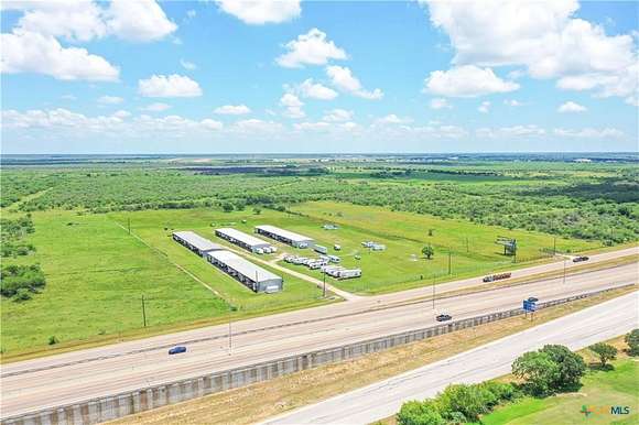 19.387 Acres of Land for Sale in Victoria, Texas
