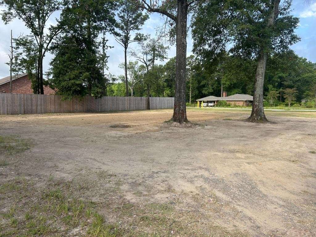 0.37 Acres of Land for Sale in West Monroe, Alabama