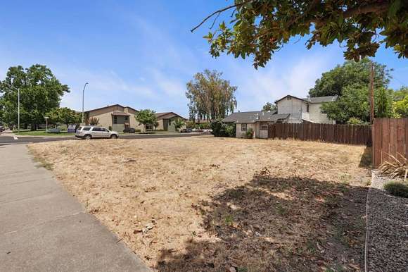 0.112 Acres of Land for Sale in Lodi, California