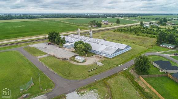 5.29 Acres of Mixed-Use Land for Sale in Walnut Ridge, Arkansas