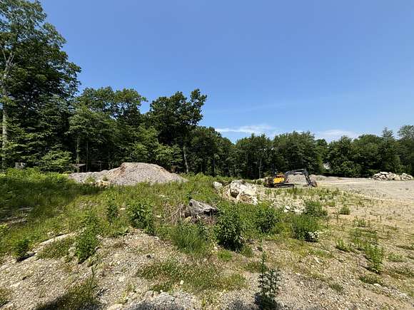 2.9 Acres of Mixed-Use Land for Sale in Monroe, Connecticut