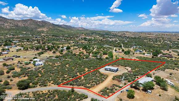 2.84 Acres of Residential Land with Home for Sale in Dewey-Humboldt, Arizona