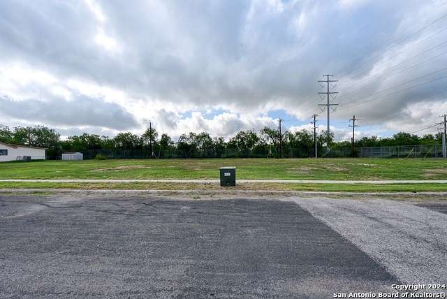 0.98 Acres of Residential Land for Sale in San Antonio, Texas