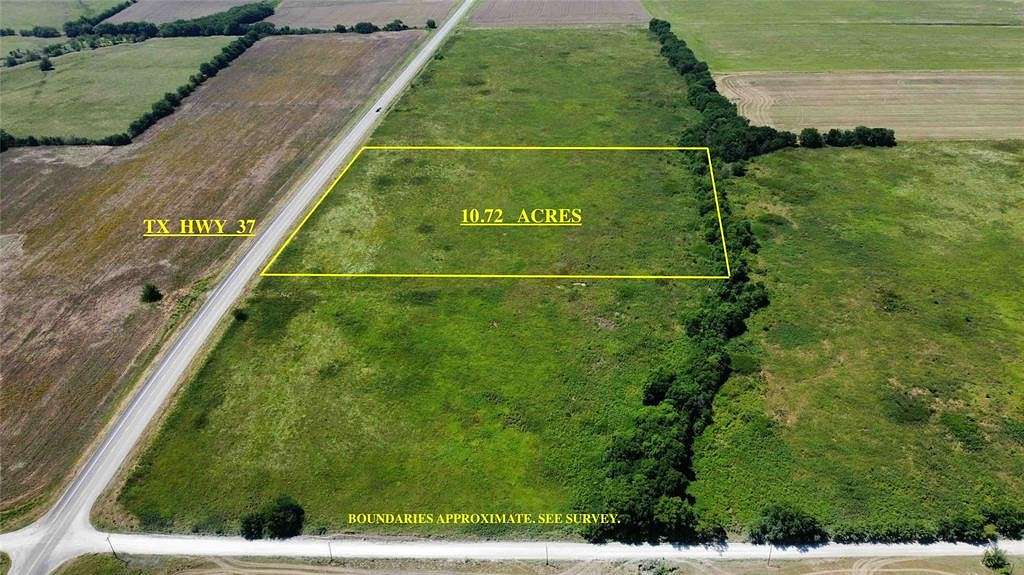 10.72 Acres of Land for Sale in Bogata, Texas