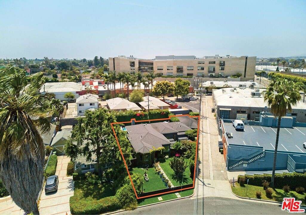 0.223 Acres of Residential Land for Sale in Los Angeles, California