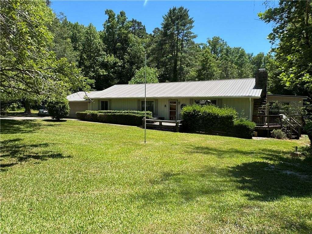 2.47 Acres of Residential Land with Home for Sale in Mountain Rest, South Carolina