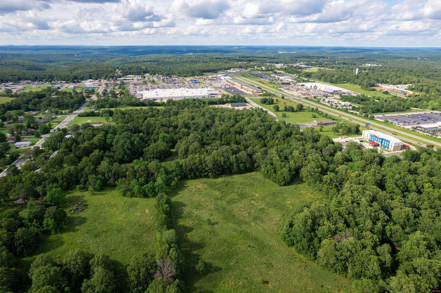 15.6 Acres of Mixed-Use Land for Sale in Mountain Home, Arkansas
