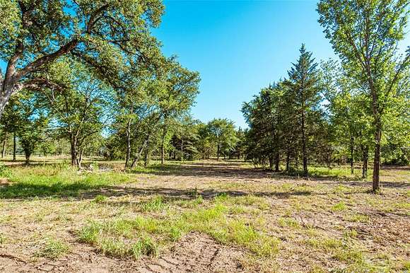 1 Acre of Residential Land for Sale in Gainesville, Texas