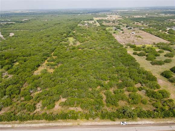 5 Acres of Residential Land for Sale in Orange Grove, Texas