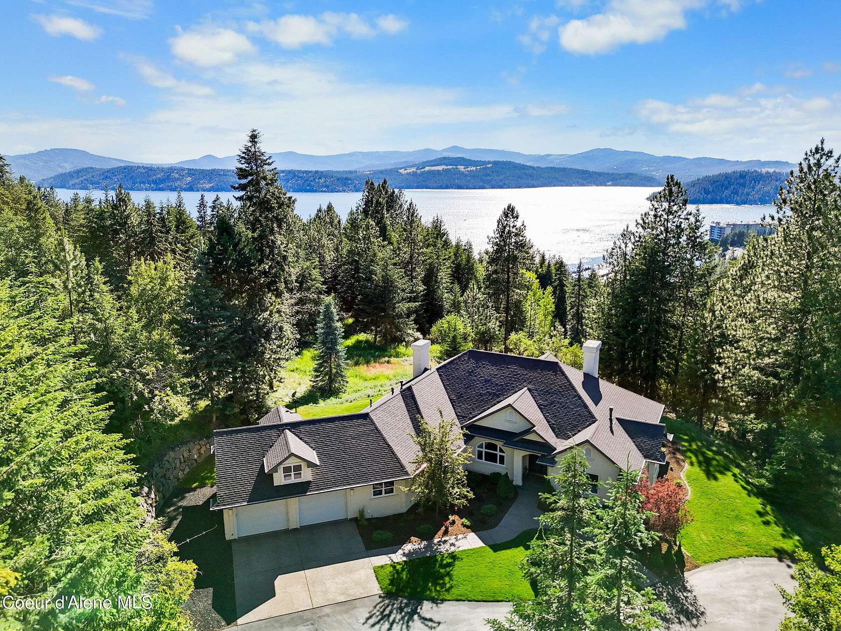 9.01 Acres of Residential Land with Home for Sale in Coeur d'Alene, Idaho