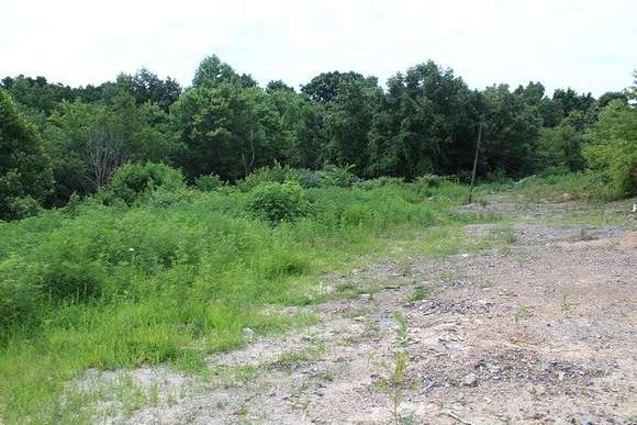39 Acres of Recreational Land for Sale in Irvine, Kentucky