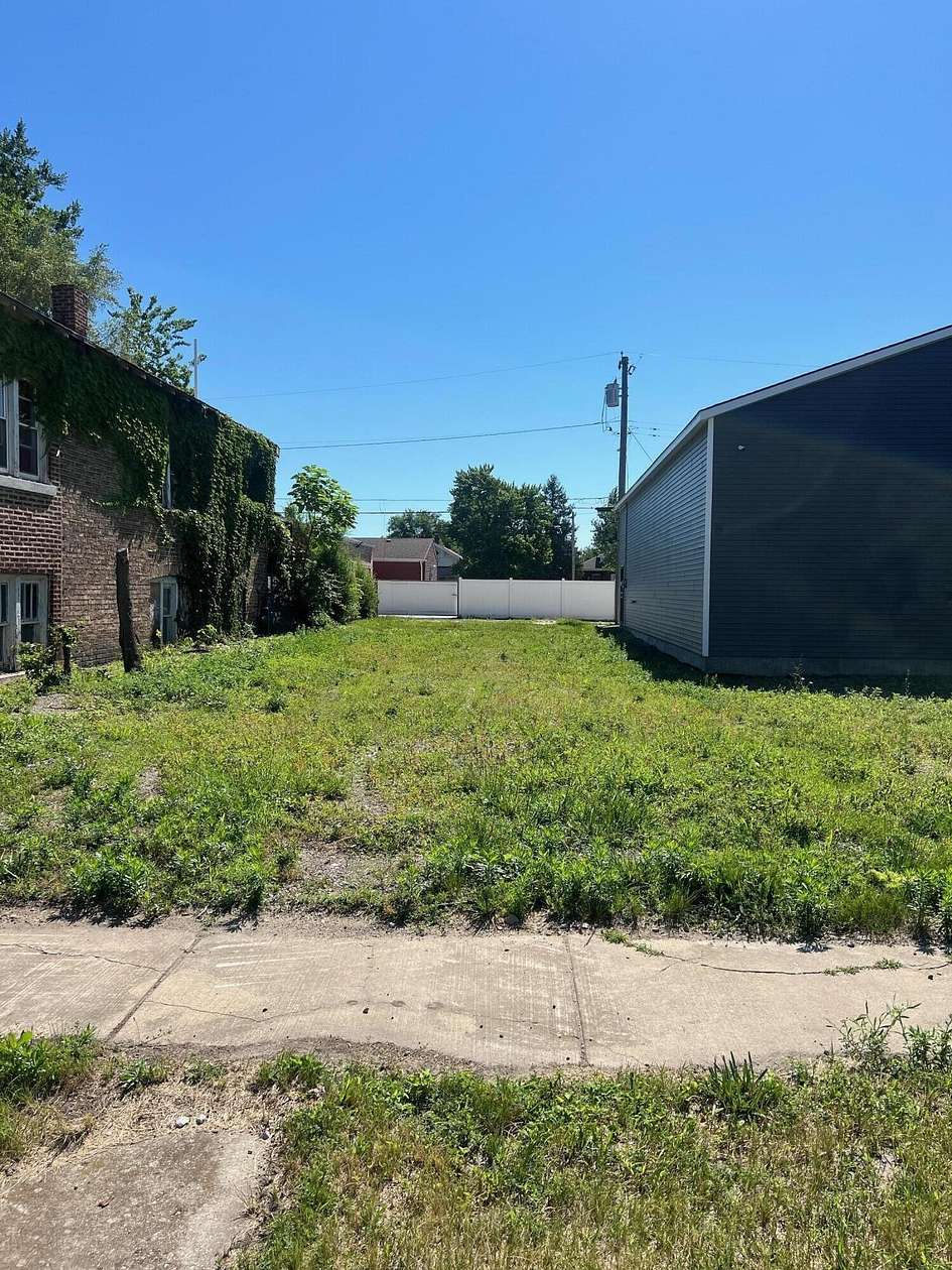 0.076 Acres of Residential Land for Sale in Gary, Indiana