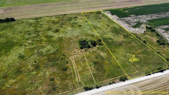 11 Acres of Land for Sale in Bogata, Texas