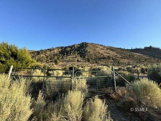 20.75 Acres of Recreational Land for Sale in Onyx, California