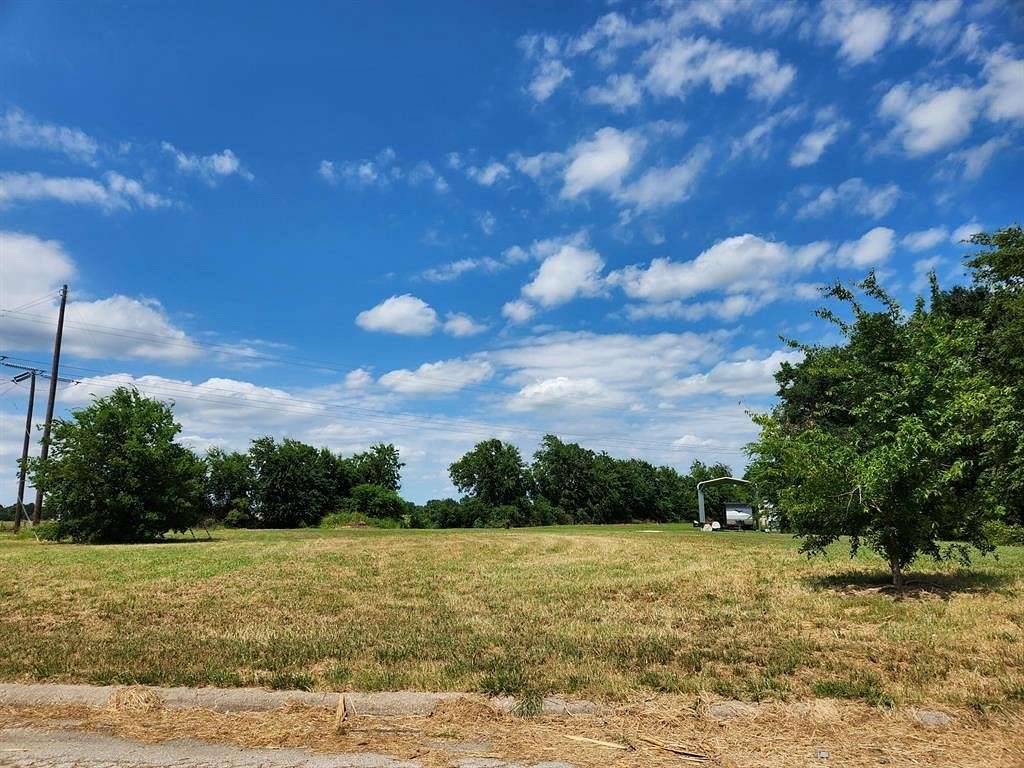 0.834 Acres of Land for Sale in Mabank, Texas