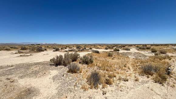 5 Acres of Land for Sale in Lancaster, California