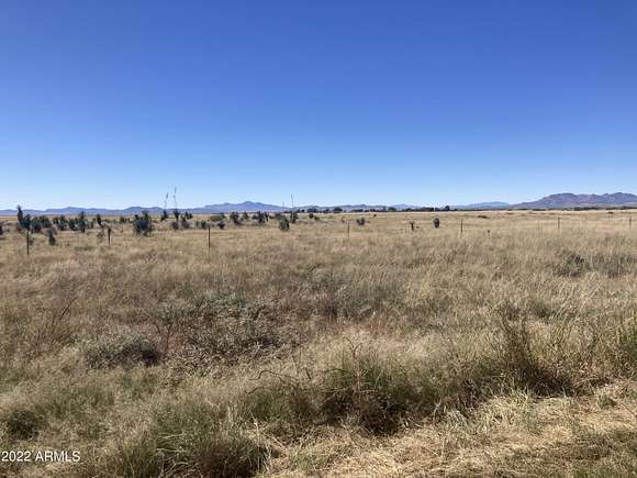 17.49 Acres of Land for Sale in Willcox, Arizona