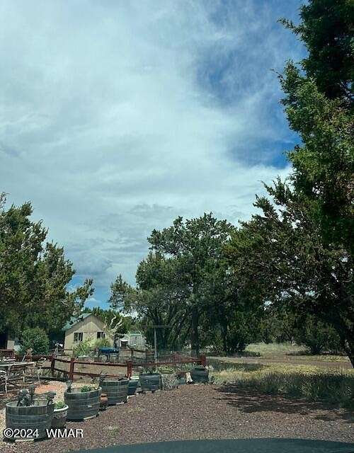 3.32 Acres of Residential Land with Home for Sale in Vernon, Arizona
