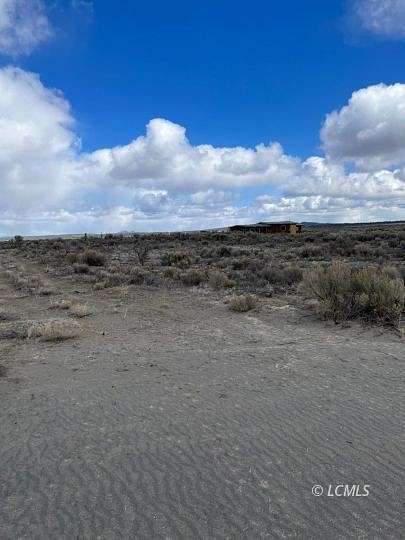 40 Acres of Recreational Land for Sale in Christmas Valley, Oregon