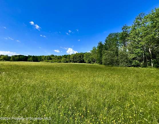 30.76 Acres of Land with Home for Sale in Union Dale, Pennsylvania