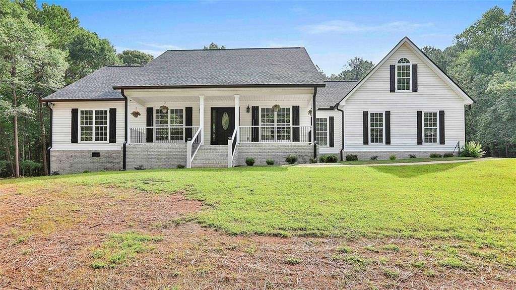 6.38 Acres of Residential Land with Home for Sale in Newnan, Georgia