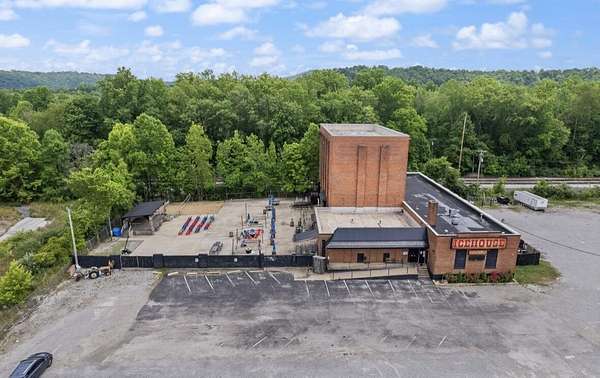 2 Acres of Improved Commercial Land for Sale in Corbin, Kentucky