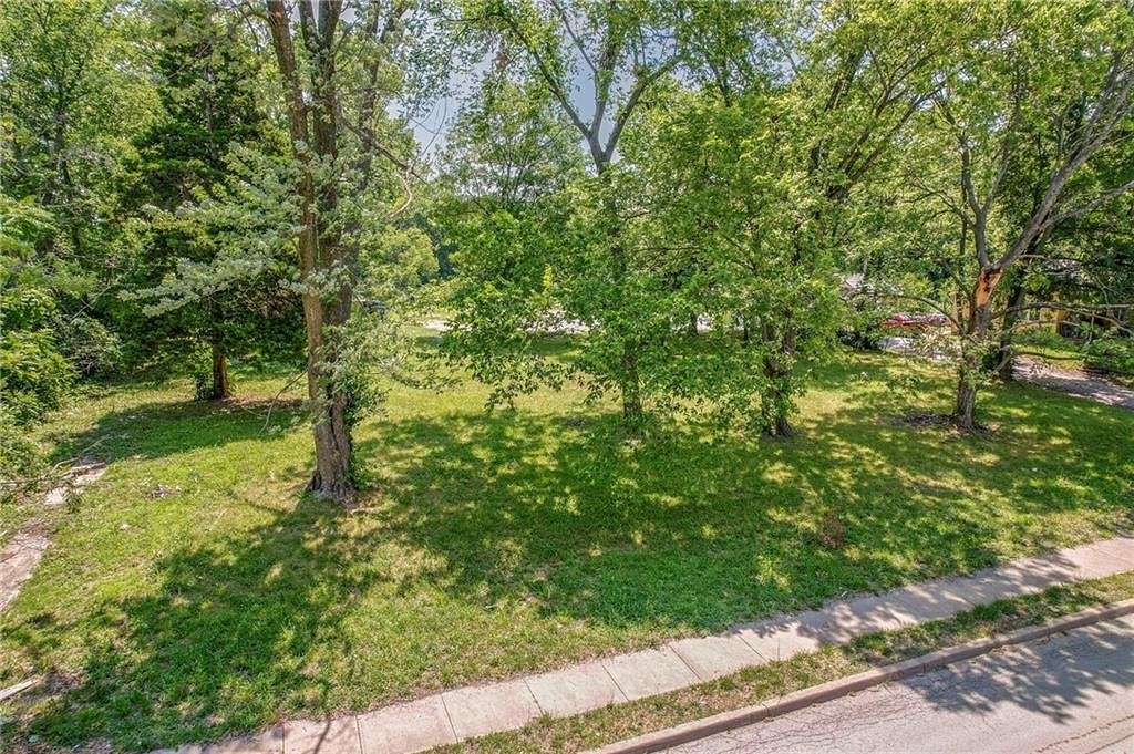 0.767 Acres of Commercial Land for Sale in Kansas City, Missouri
