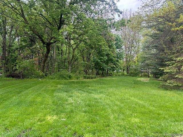 0.55 Acres of Residential Land for Sale in Shelby Township, Michigan