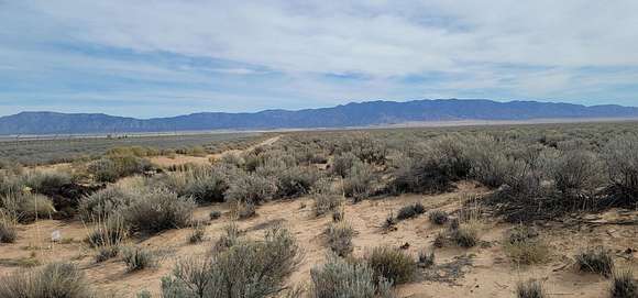 0.25 Acres of Land for Sale in Los Lunas, New Mexico