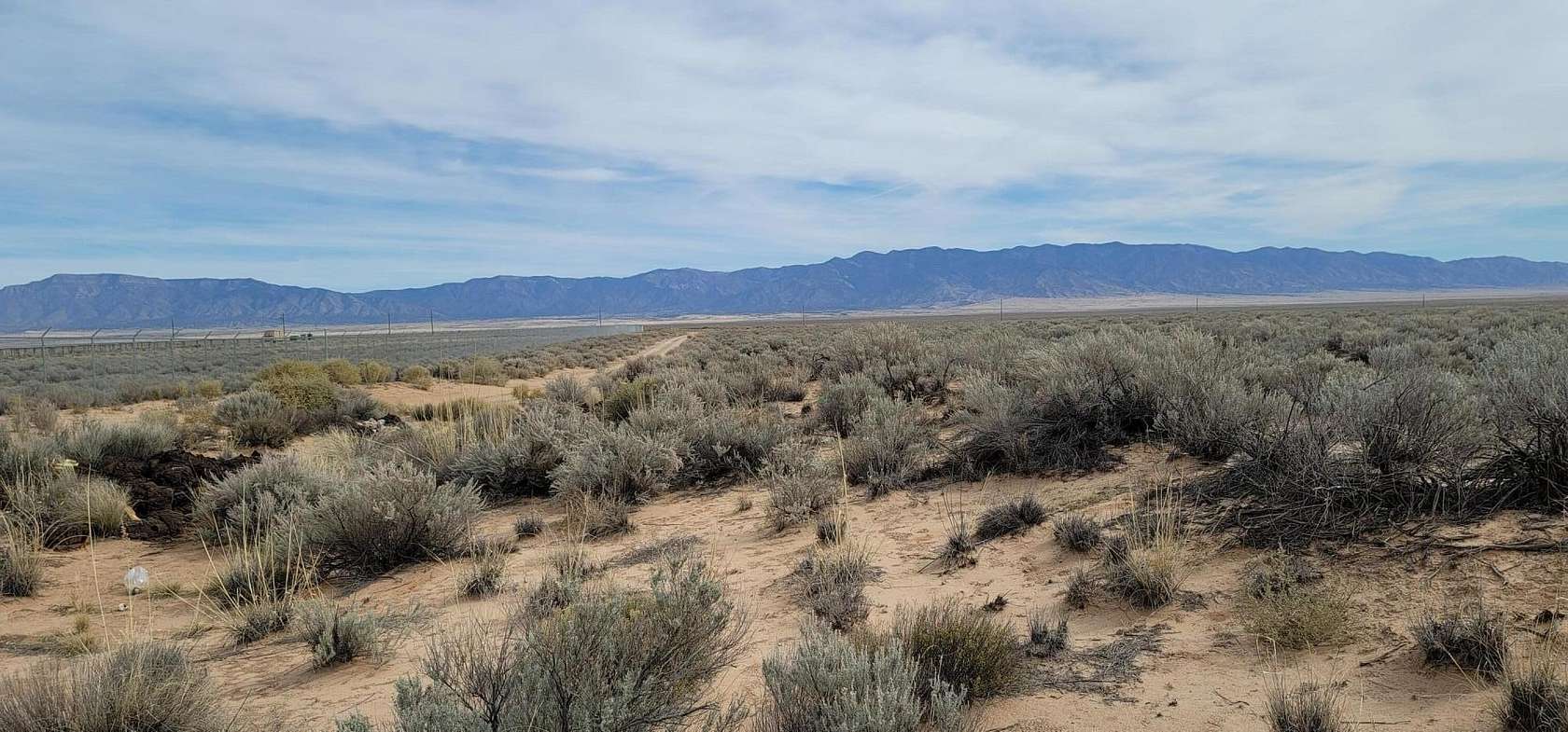 0.25 Acres of Land for Sale in Los Lunas, New Mexico
