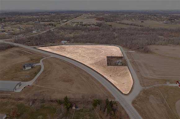 9.29 Acres of Land for Sale in Cedar Rapids, Iowa