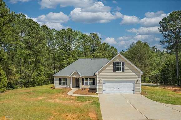 2.93 Acres of Residential Land with Home for Sale in Covington, Georgia