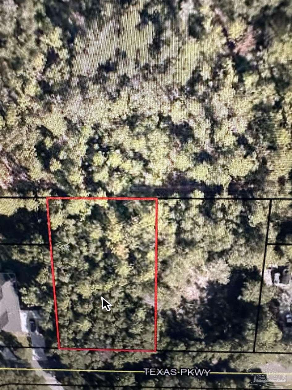 0.49 Acres of Residential Land for Sale in Crestview, Florida
